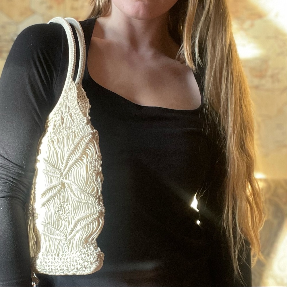 1970s Crochet Purse - image 2
